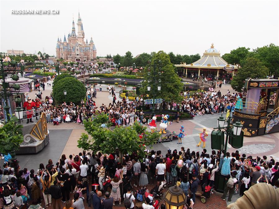 Шанхайский парк "Диснейленд" вновь откроется для посещения в ограниченном режиме