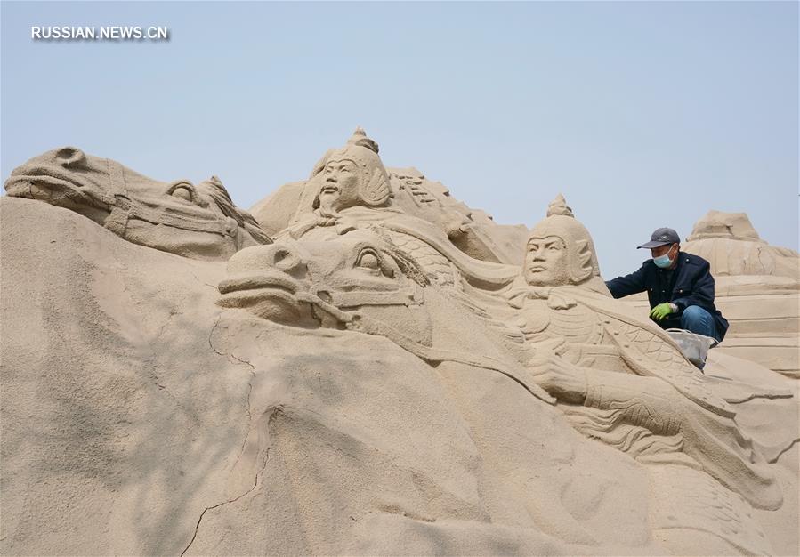 Парк песчаных скульптур в Циньхуандао готовится к открытию 