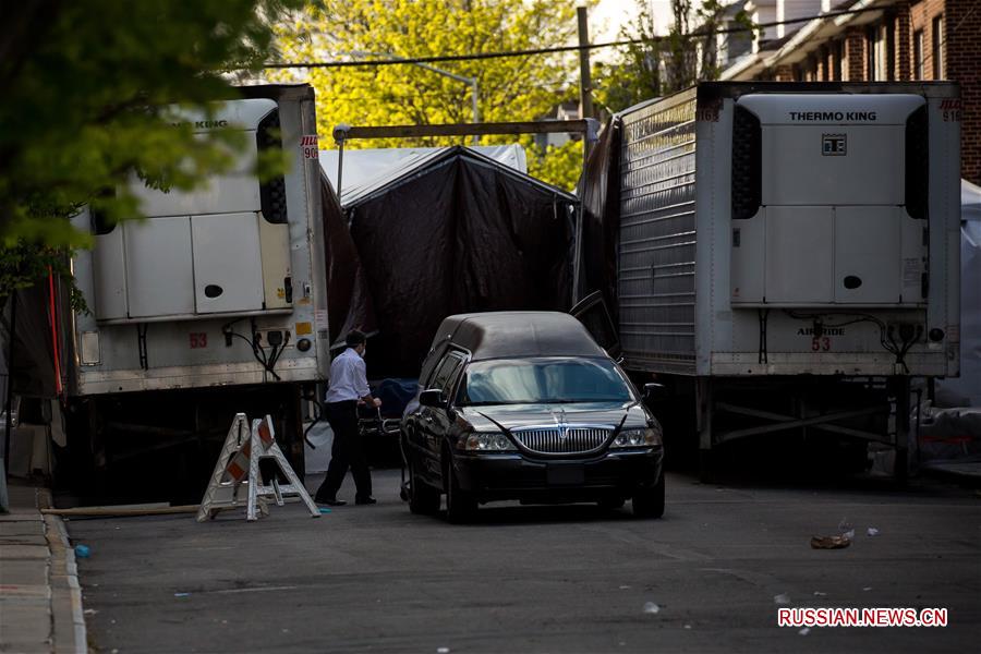 В США число заразившихся COVID-19 превысило 1,3 млн