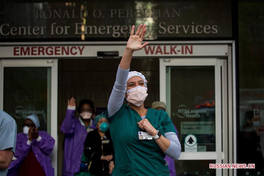 В США число заразившихся COVID-19 превысило 1,3 млн