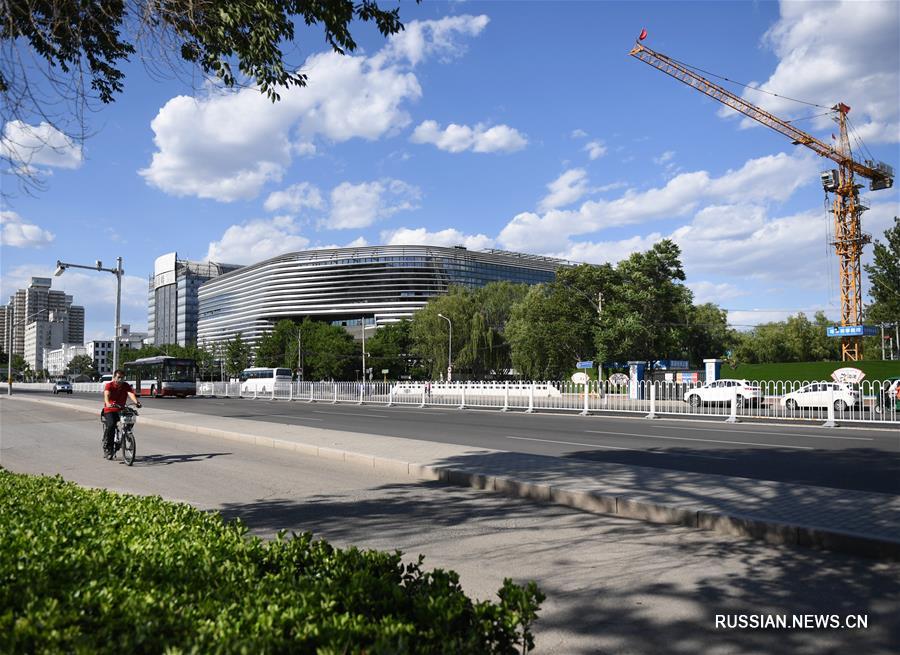 В Пекине завершилось строительство олимпийского тренировочного комплекса "Ледовая арена"