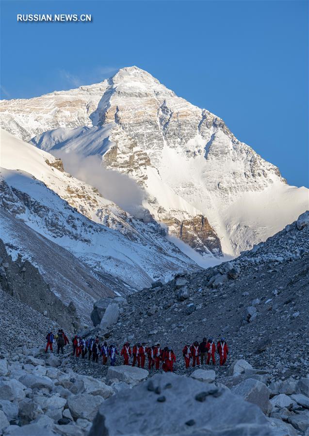 （2020珠峰高程测量）（6）2020珠峰高程测量登山队全体队员安全返回大本营