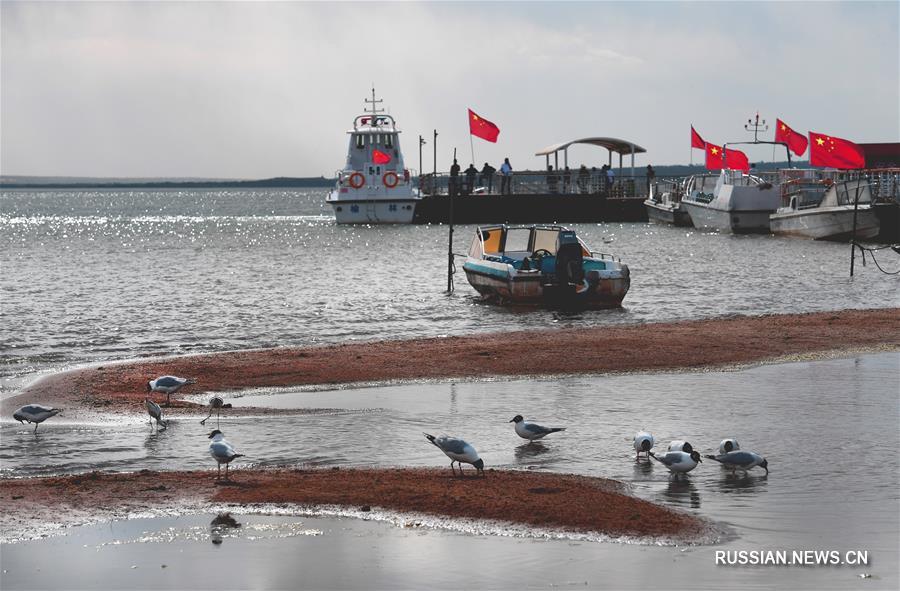 Озеро Хунцзяньнао в провинции Шэньси увеличилось