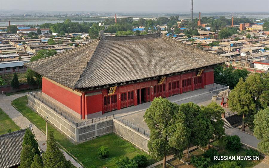 На северо-востоке Китая началась реставрация тысячелетнего буддийского храма  