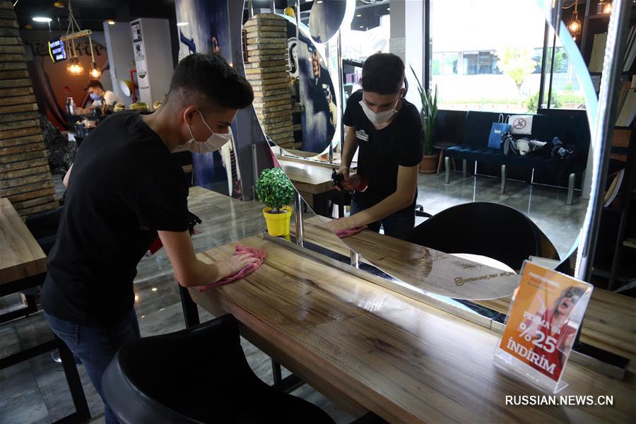 В Турции общее число заболевших COVID-19 превысило 175 тысяч человек