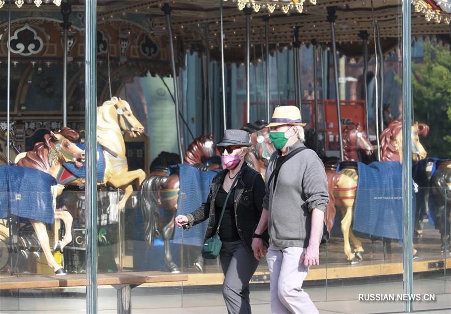 Число случаев заражения коронавирусом в США превысило 2,1 млн