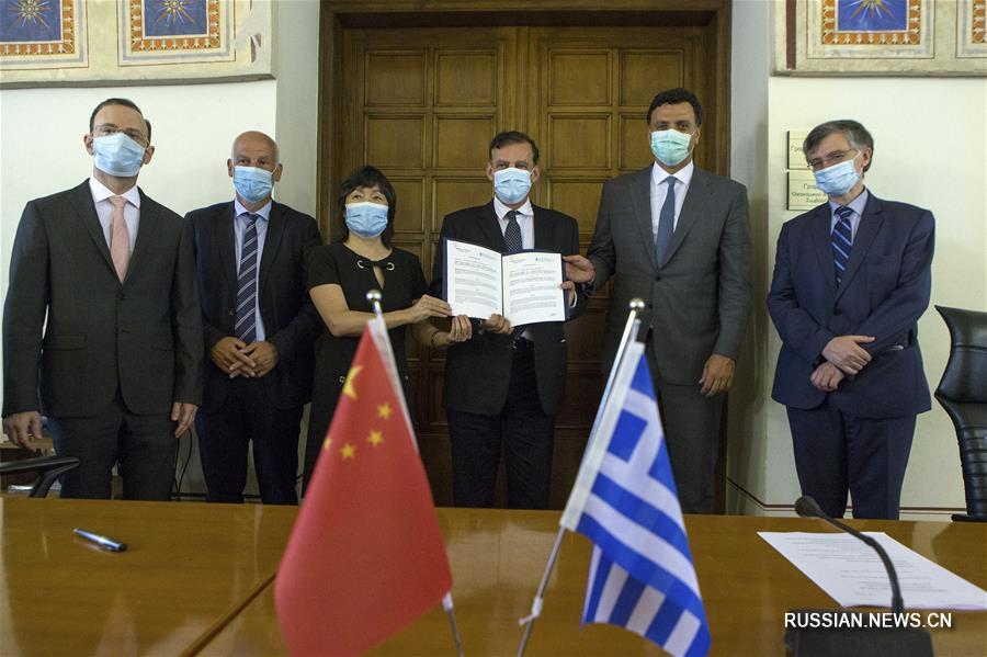 Китайский благотворительный фонд подарил Греции лабораторный комплекс для тестирования на COVID-19