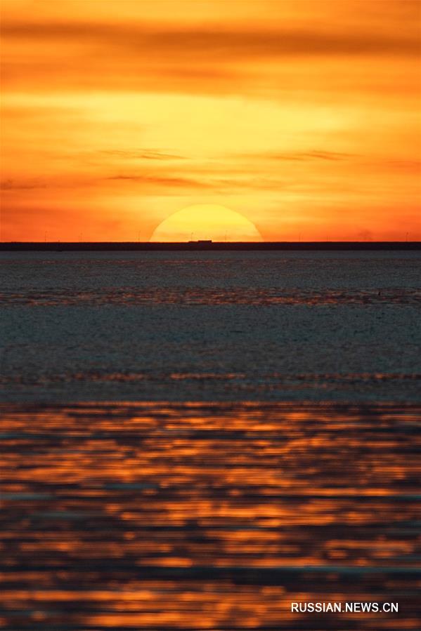 Красочный закат в Хайкоу