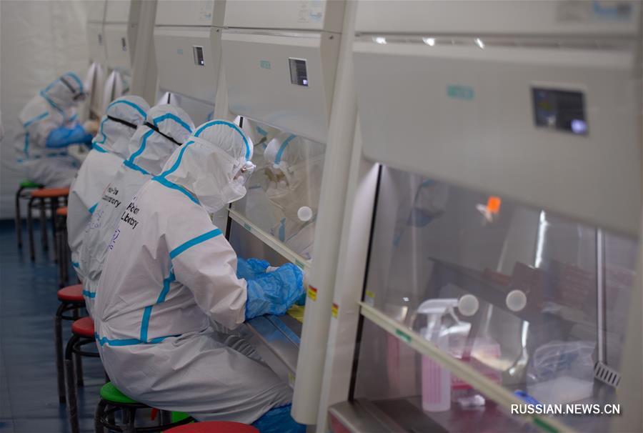 В Пекине введена в официальную эксплуатацию мобильная лаборатория по тестированию на коронавирус