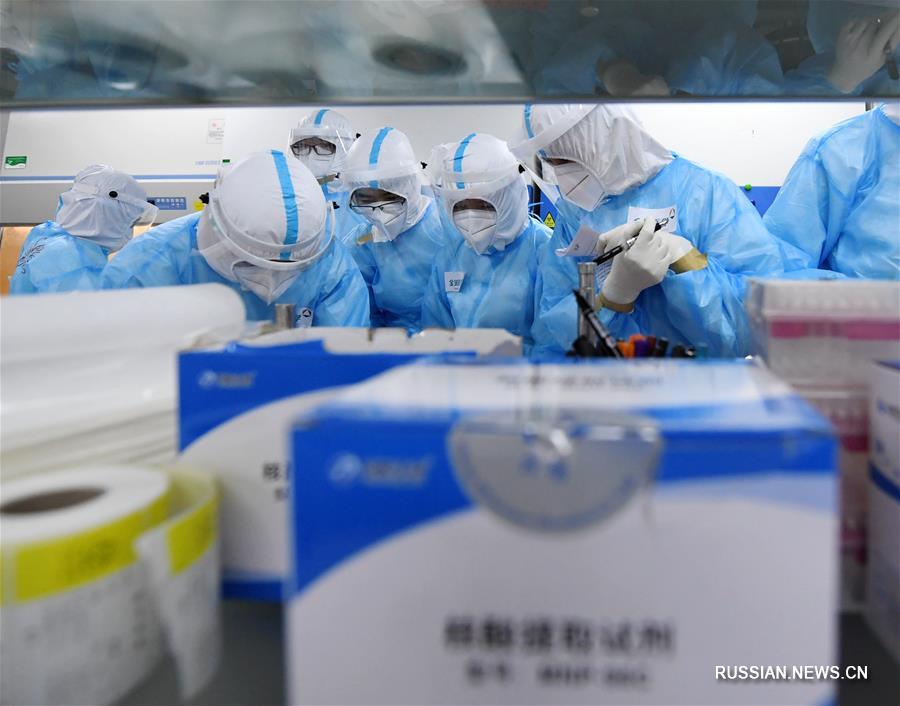 Борьба с эпидемией в Пекине не прекращается и ночью
