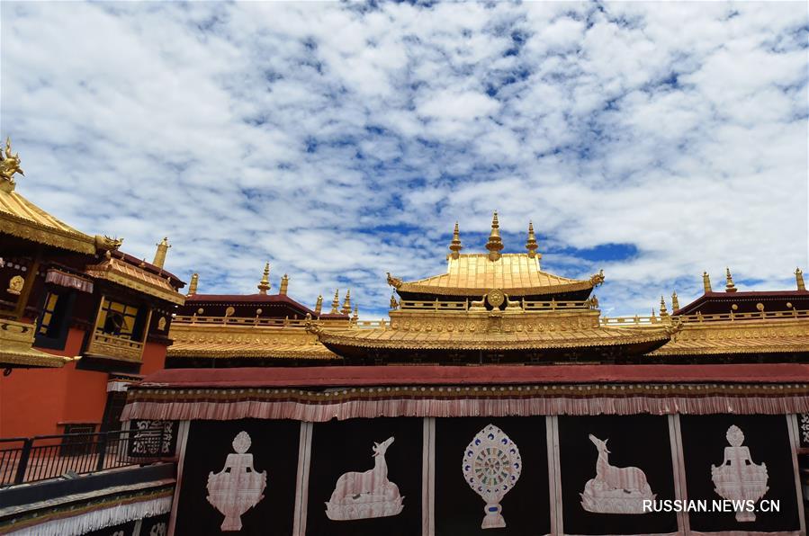 Монастырь Джоканг в Тибете вновь открылся для посещения 