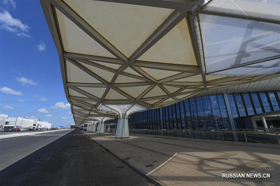 В Хайкоу завершено строительство основных сооружений второй очереди аэропорта "Мэйлань"