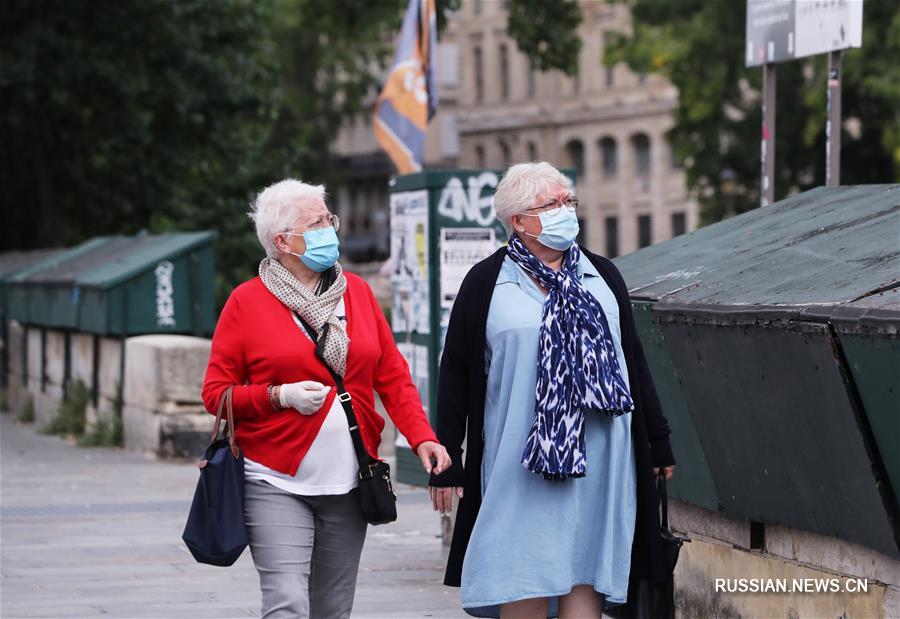 Во Франции общее число умерших от COVID-19 превысило 30 тыс. человек