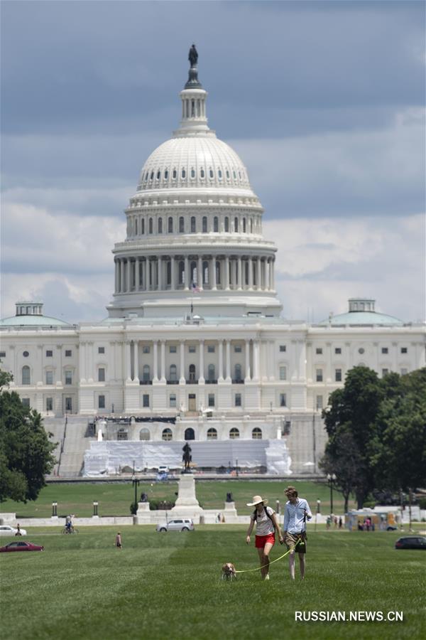 Число случаев заражения коронавирусом в США превысило 3,24 млн