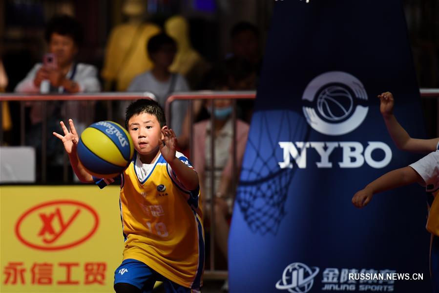 Баскетбол -- В Синине завершился зональный турнир Всекитайского открытого юношеского чемпионата