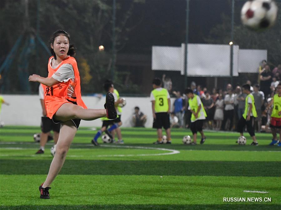 Здоровье нации -- В Хучжоу завершился ночной турнир по минифутболу