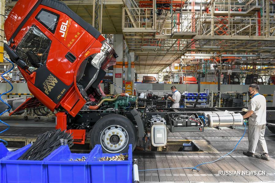 Прибыль крупных промышленных предприятий Китая выросла на 11,5 проц. в июне 2020 года