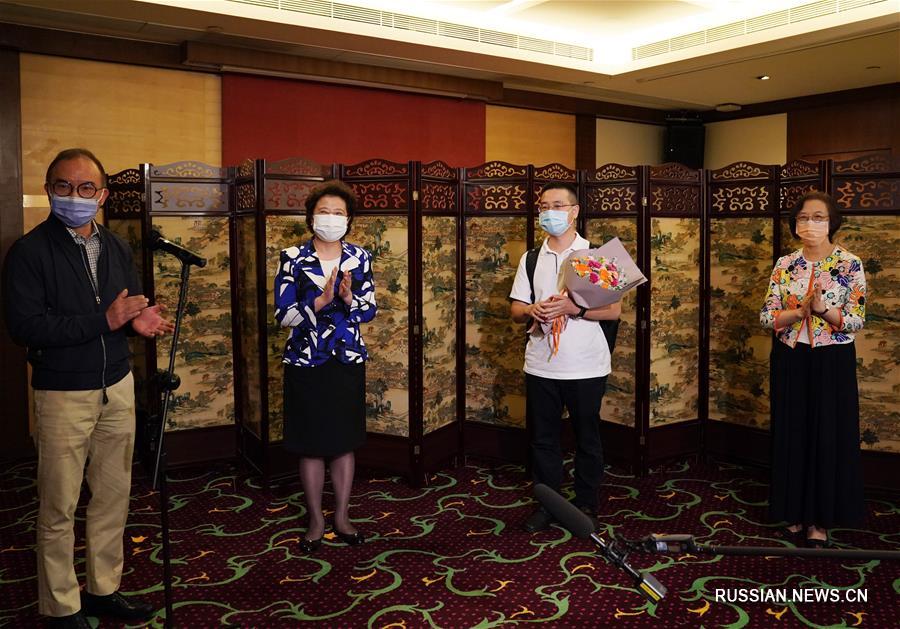 Специалисты из внутренних районов Китая прибыли в Сянган для запуска лабораторий тестирования на COVID-19