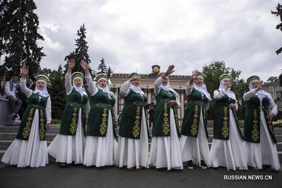 Празднование годовщины открытия ВДНХ