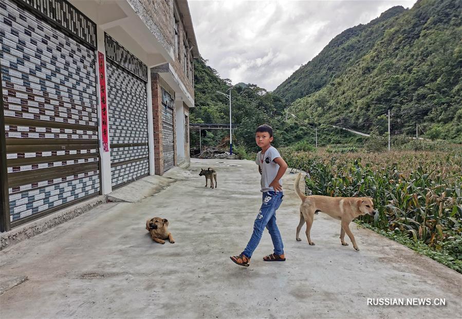 Бедная деревня в провинции Гуйчжоу распрощалась с нищетой