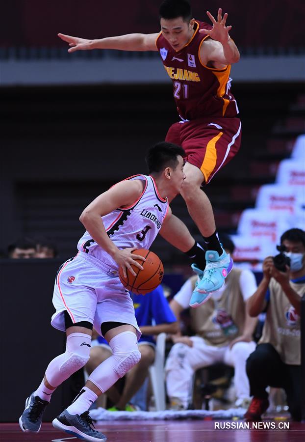 Баскетбол -- Плей-офф чемпионата CBA: Ляонин Флаин Леопардс вышел в полуфинал