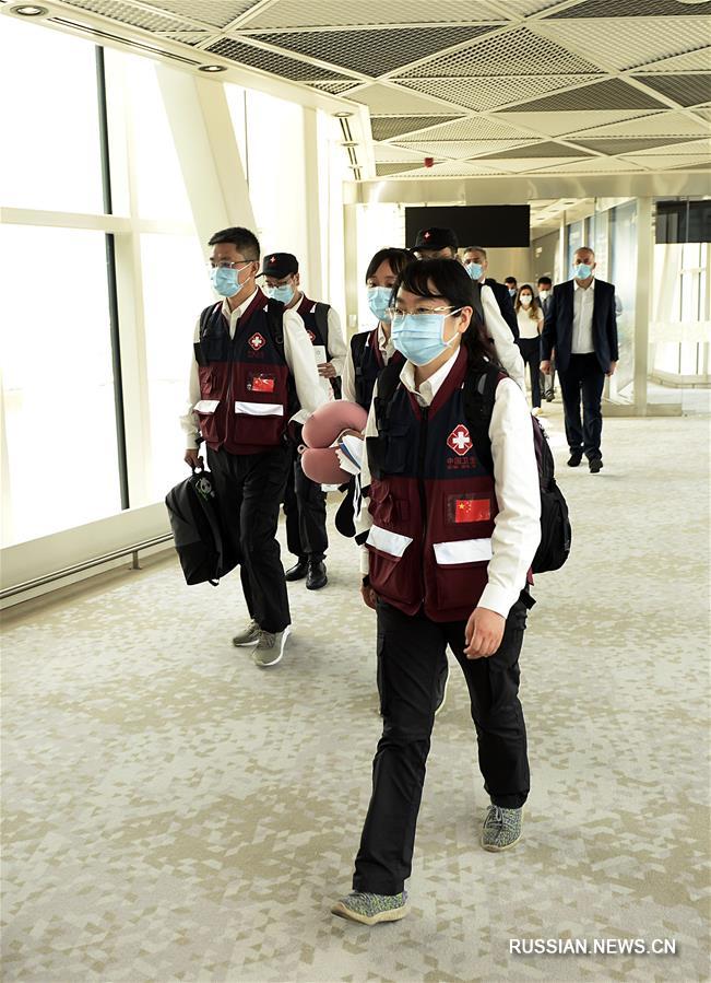 Группа китайских медиков прибыла в Азербайджан для помощи в борьбе с эпидемией