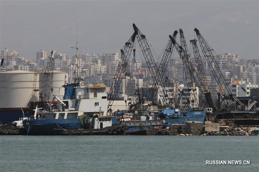 Триполи на севере Ливана временно возьмет на себя часть грузовых перевозок порта Бейрута 