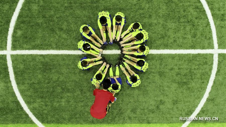 Здоровье нации -- Веселый футбольный лагерь в провинции Хэбэй