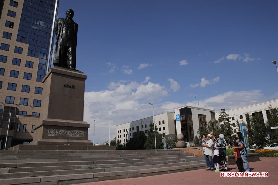 Новый праздник День Абая отмечают в Казахстане