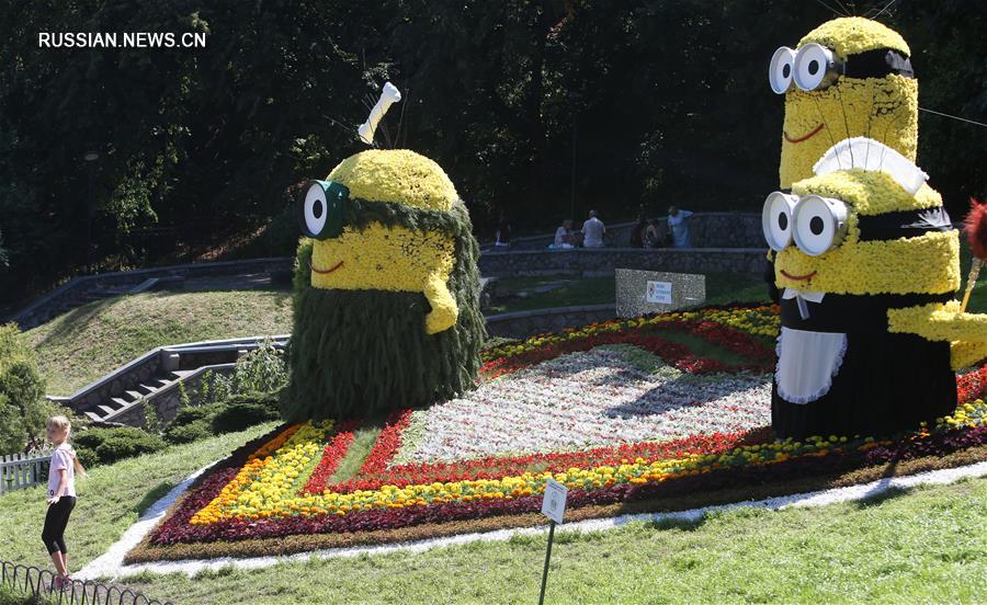 В Киеве открылась выставка цветов "Мульт-ленд"