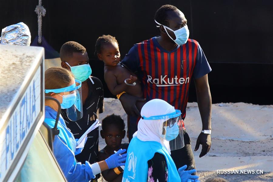 118 мигрантов спасены в море у берегов Мальты