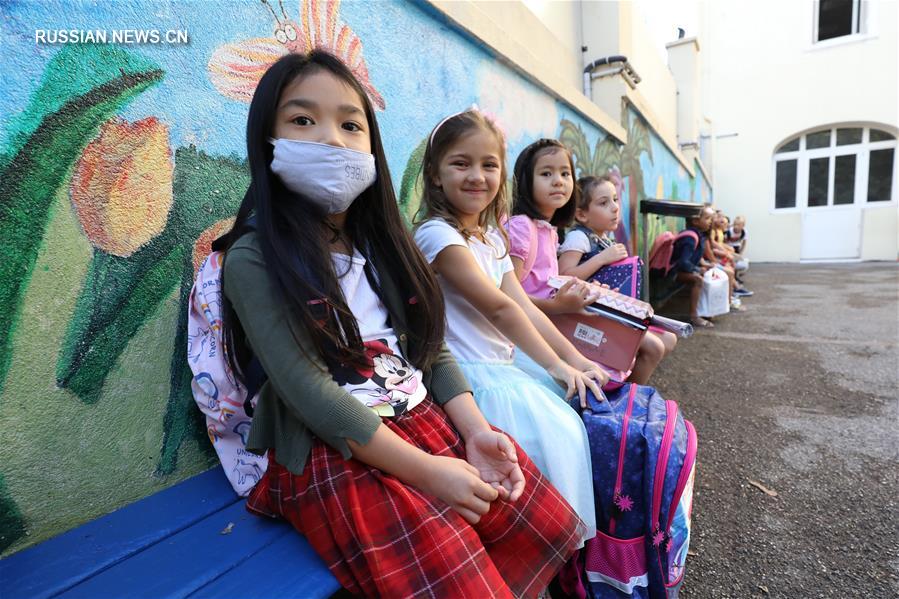 В школах Франции начался новый учебный год 