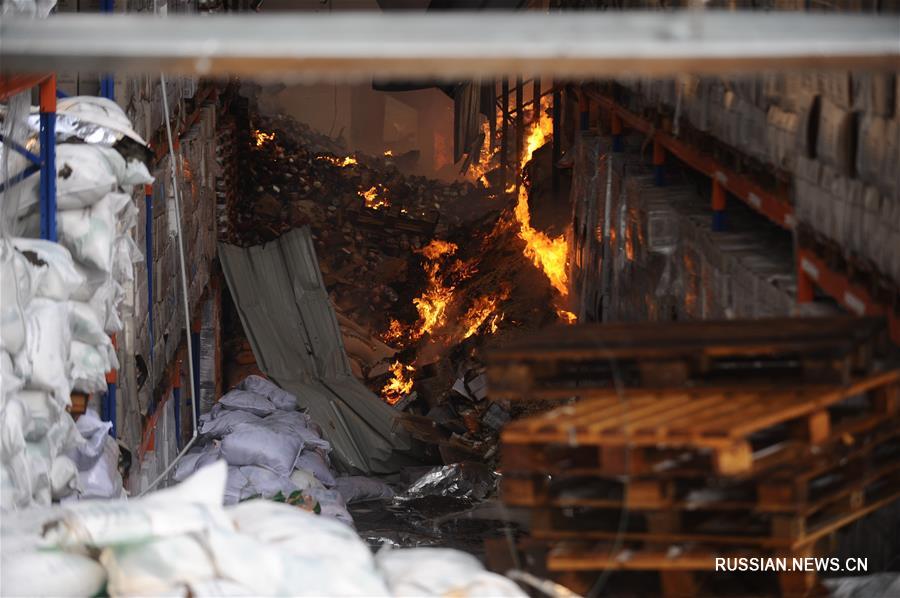 （国际）（13）黎巴嫩贝鲁特港口区仓库发生火灾