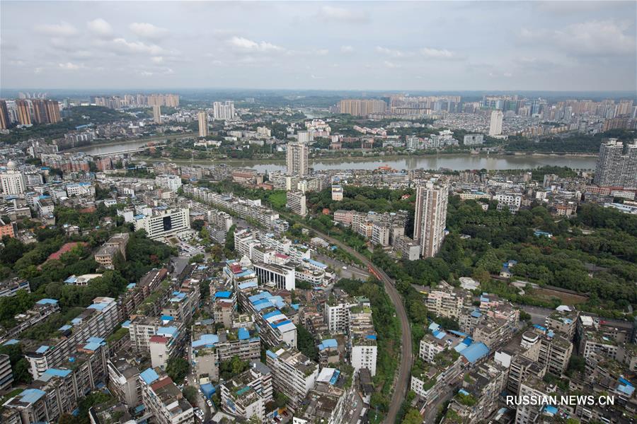 Вид с воздуха на "город сладостей" Нэйцзян