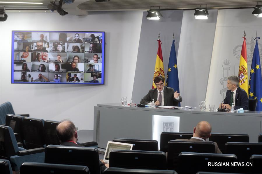 Власти Испании ввели в Мадриде режим ЧП для сдерживания пандемии COVID-19