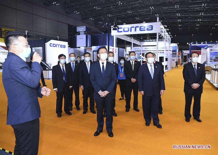 （第三届进博会）（2）韩正出席第三届中国国际进口博览会开幕式