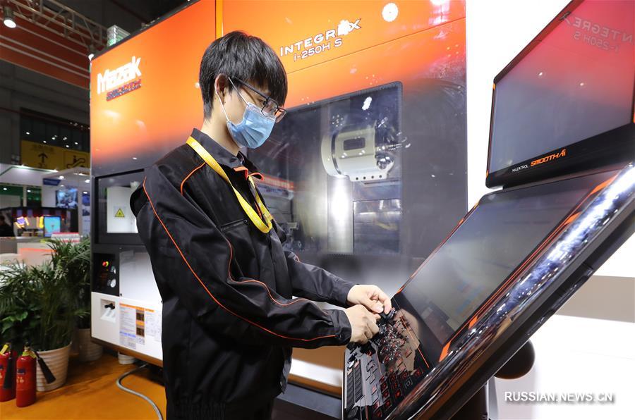 Передовое техническое оборудование на 3-м Китайском международном импортном ЭКСПО