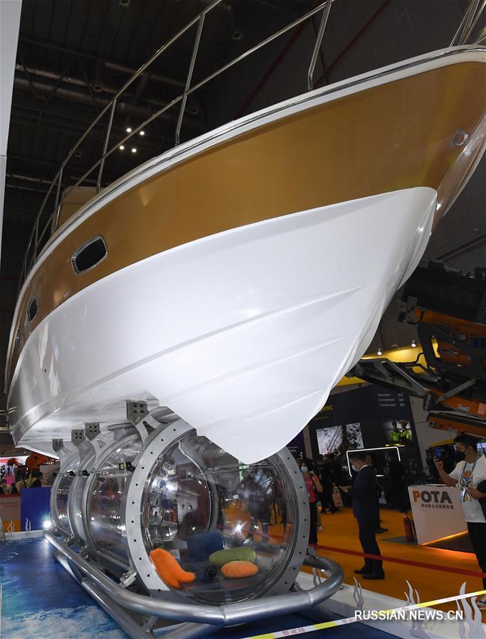 Китайское международное импортное ЭКСПО -- Отправляемся в "плавание" по экспозиции