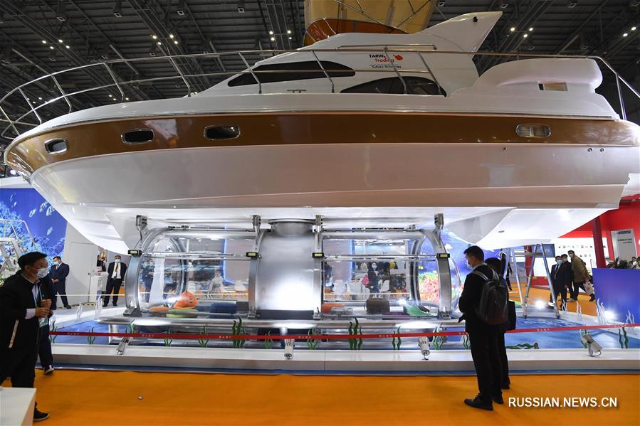 Китайское международное импортное ЭКСПО -- Отправляемся в "плавание" по экспозиции