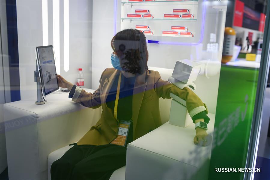 3-е CIIE -- Многообразие, роскошь, футуристичность 