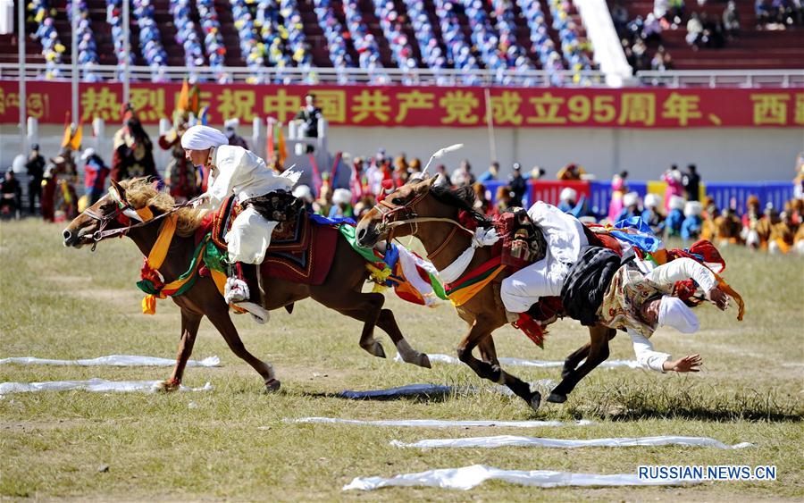 В уезде Нагчу открылся конный праздник