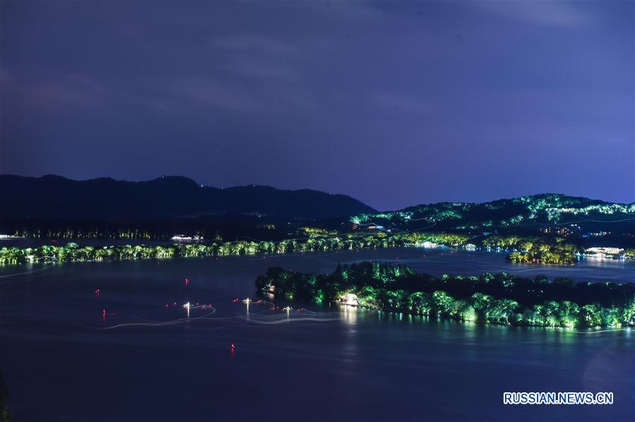 Ночная магия озера Сиху в Ханчжоу