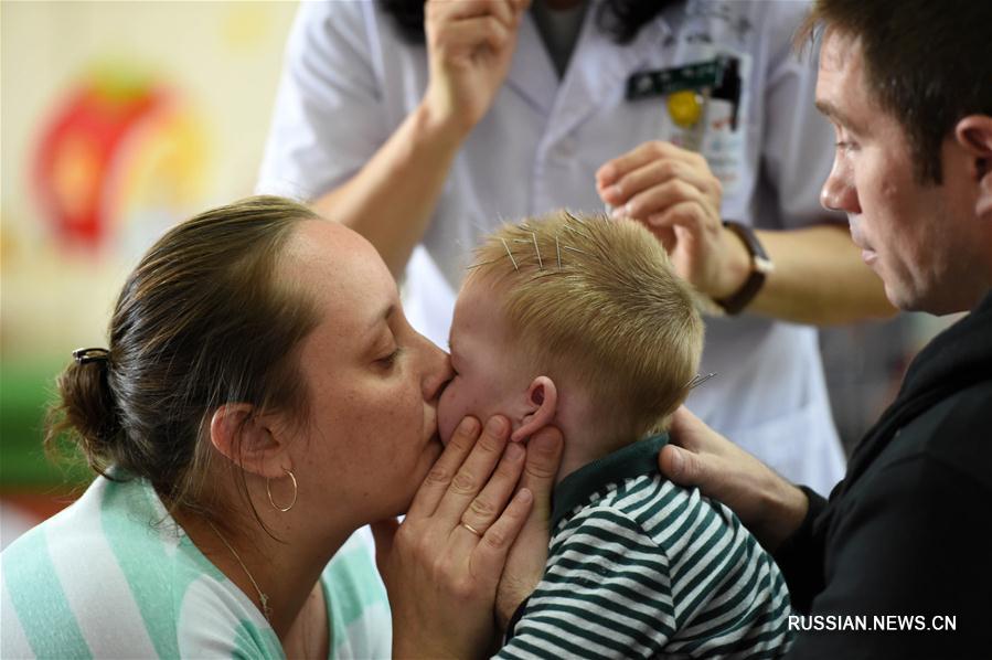 Китайская медицина дарит надежду больным детям