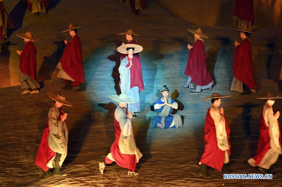 Представление "Легенды Дуньхуана" на Международном культурном ЭКСПО Шелкового пути
