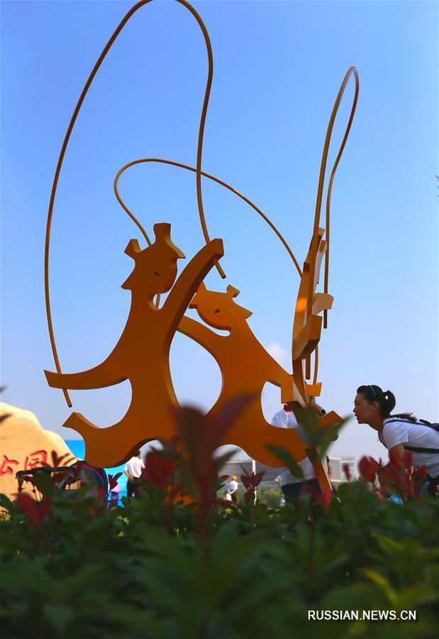 Международный фестиваль скульптуры открылся в Цзимо