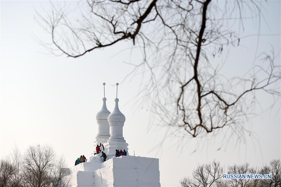 Выставка снежных скульптур в Харбине открылась в тестовом режиме