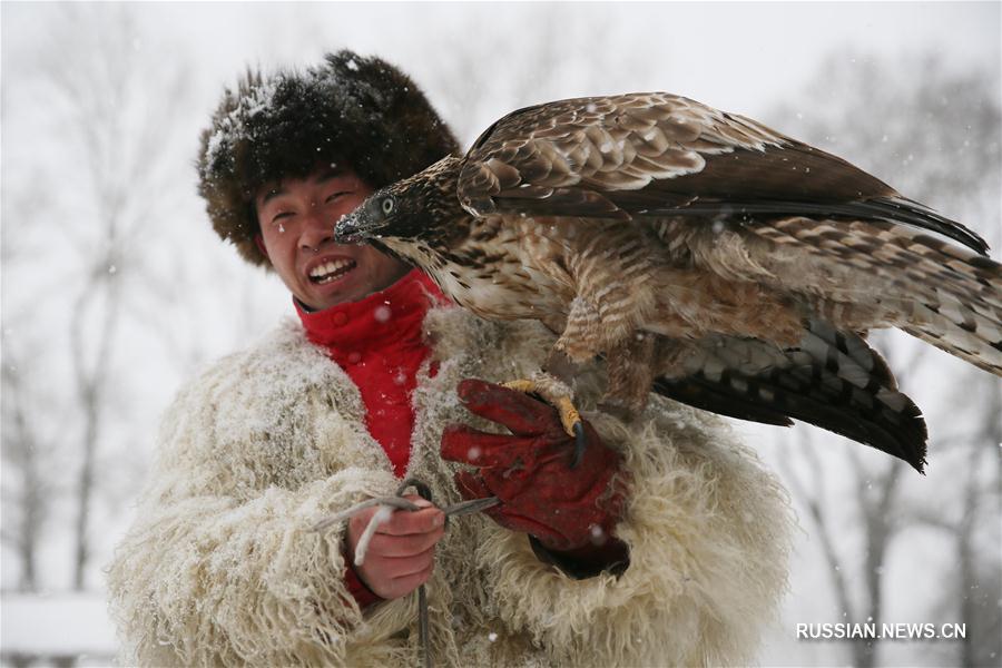 Традиционная охота на зимнем фестивале в Цзилине