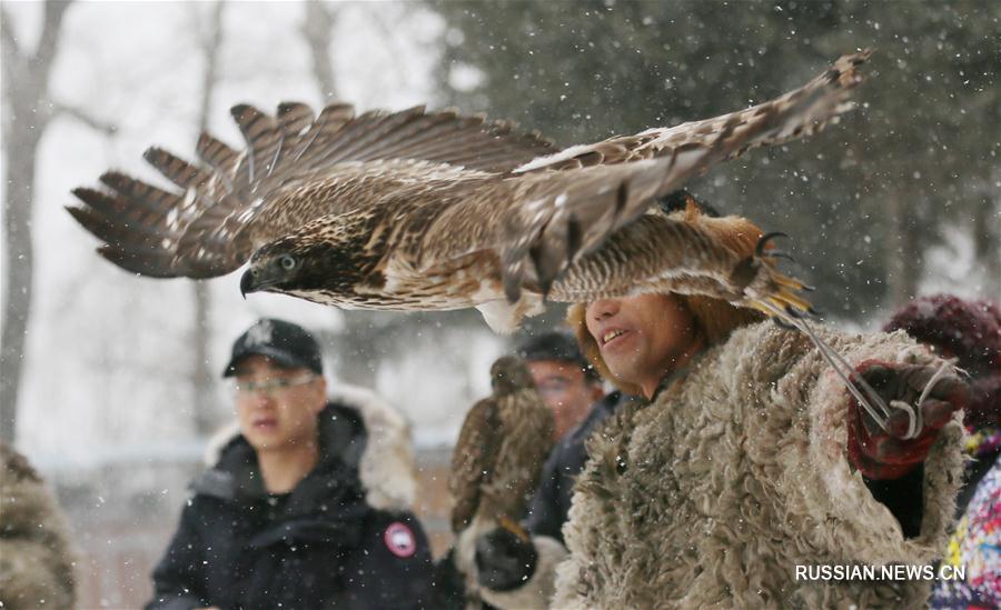 Традиционная охота на зимнем фестивале в Цзилине