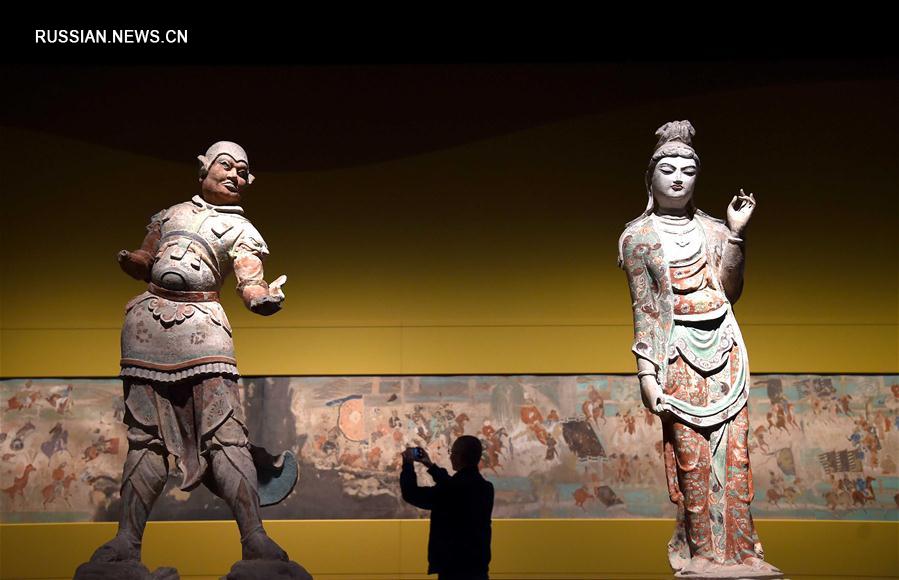 Открытие выставки искусства Дуньхуана в Юго-Западном Китае
