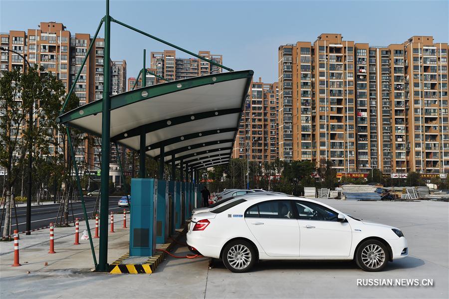 В Ханчжоу завершен первый этап создания сети автозаправок с альтернативными источниками энергии